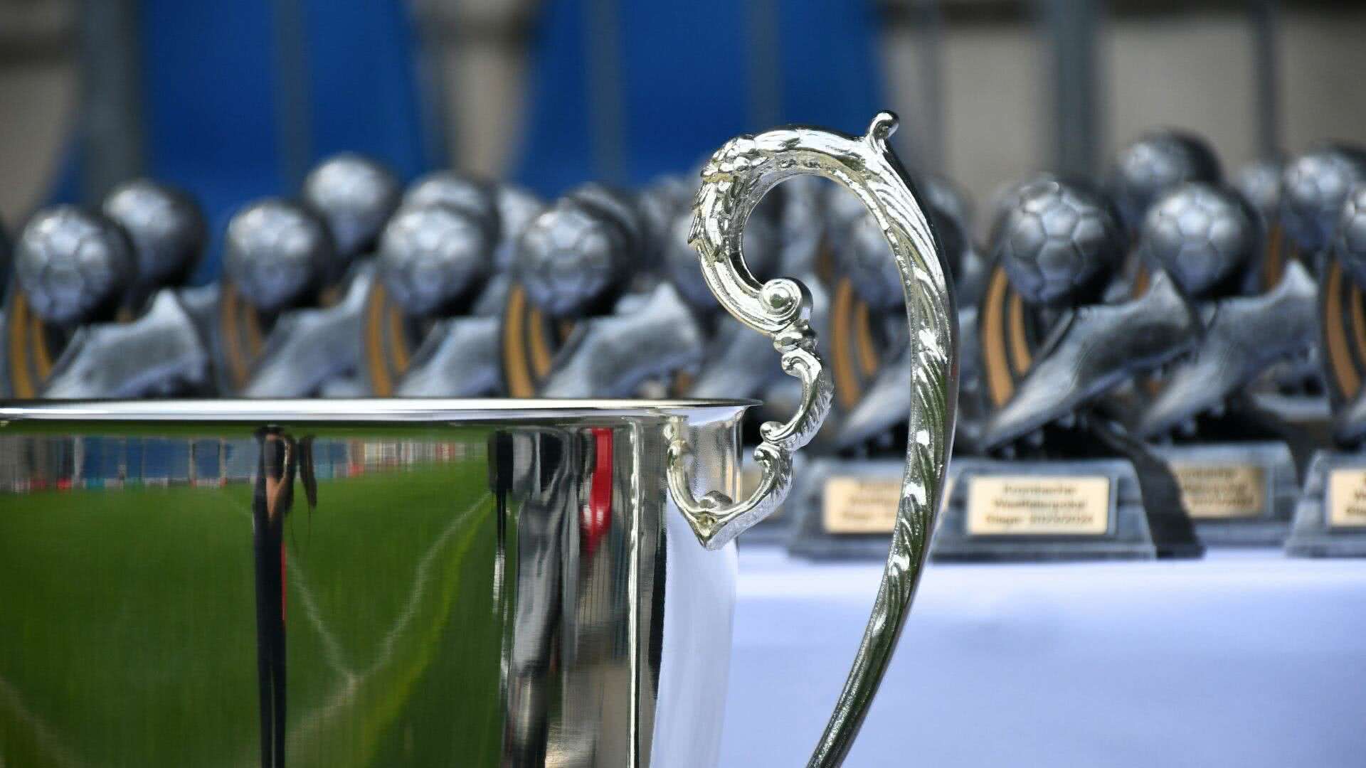 Ab heute spielen wieder 64 Teams um den Krombacher Westfalenpokal.